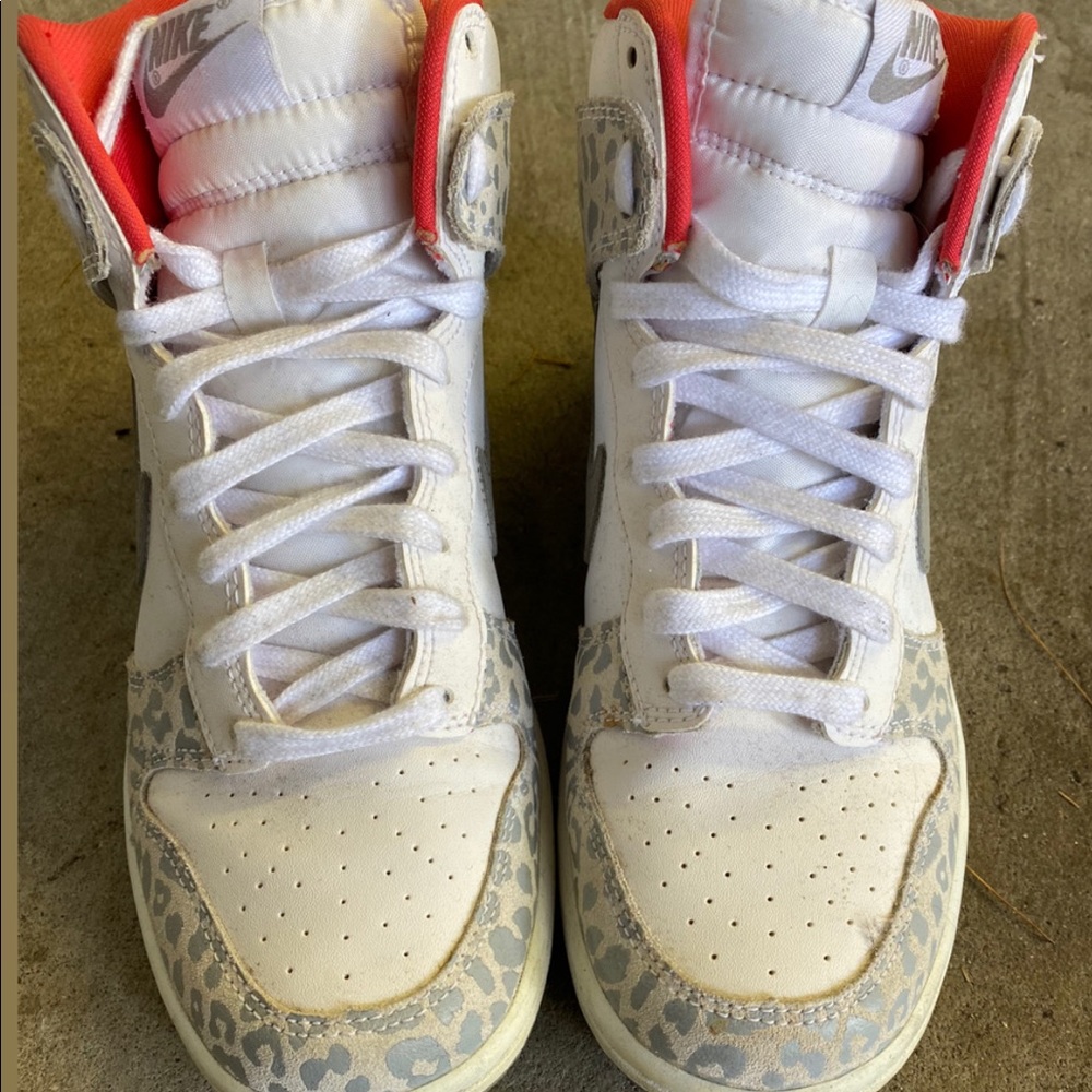 High top Nike cheetah